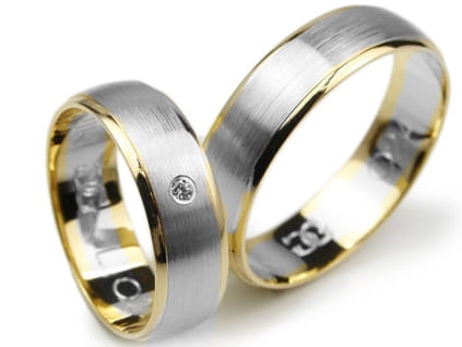Obrączki ślubne dwa kolory złota półokrągłe z cyrkonią 6mm Lovely L024-k