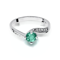 Pierścionek zaręczynowy z białego złota z szmaragdem i diamentami 0,05ct Fire Of Love