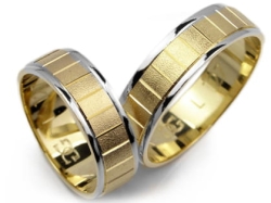 Obrączki ślubne z żółtego i rodowanego złota 333 płaskie 6mm Lovely  L127-333