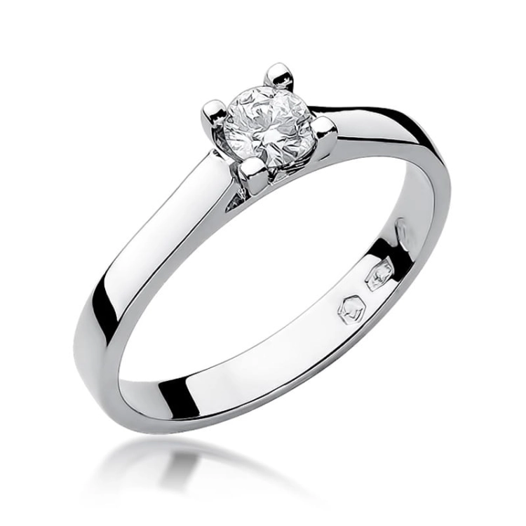 Pierścionek zaręczynowy z białego złota z brylantem 0,25ct Fire Of Love