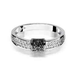 Pierścionek zaręczynowy z białego złota z czarnymi i białymi diamentami 0,14ct Fire Of Love