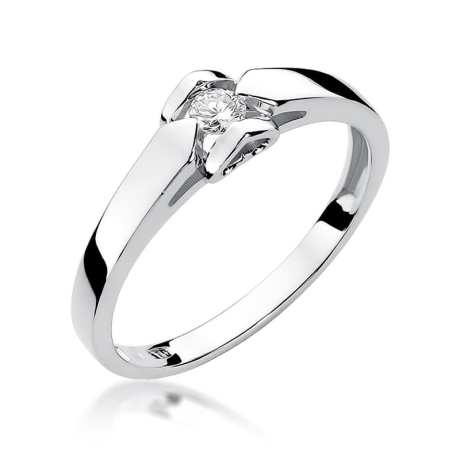Przejdź do produktu Pierścionek zaręczynowy z białego złota z diamentem 0,09ct Fire Of Love