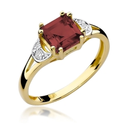 Pierścionek zaręczynowy z żółtego złota z granatem i diamentami 0,06ct Fire Of Love