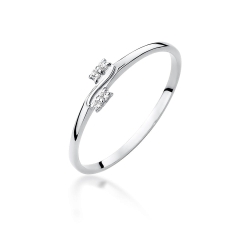 Pierścionek zaręczynowy z białego złota z diamentami 0,03ct Fire Of Love