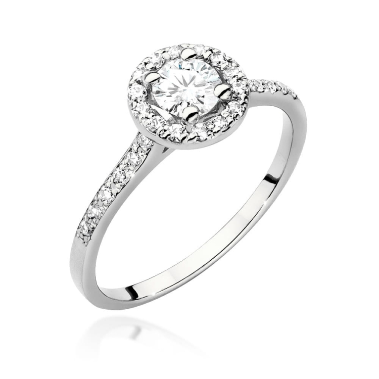 Pierścionek zaręczynowy z białego złota z diamentem 0,40ct i bocznymi diamencikami Fire Of Love