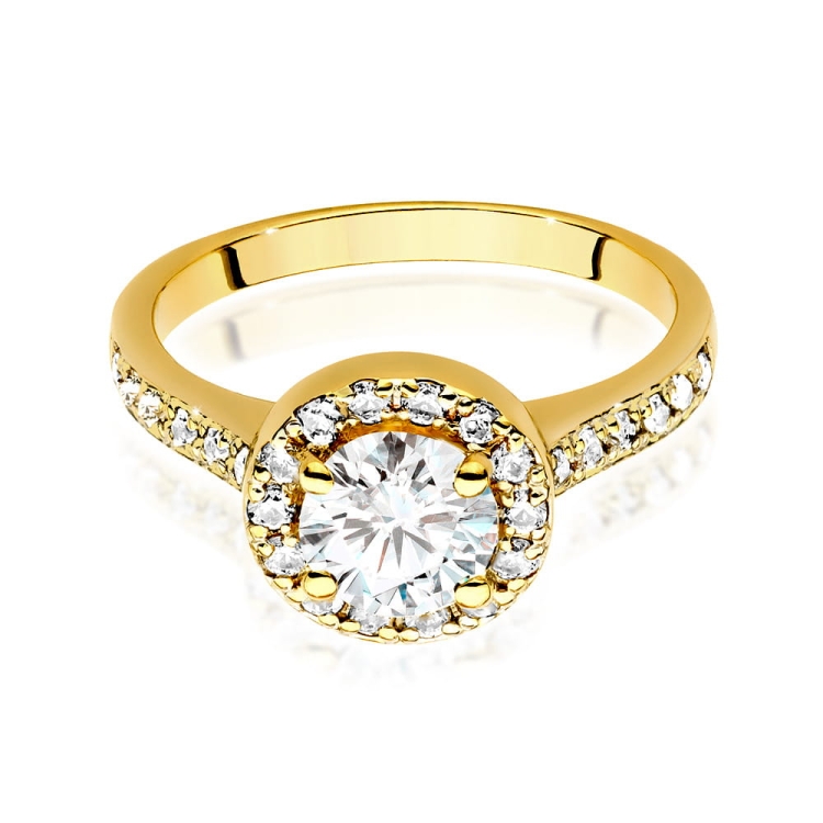 Pierścionek zaręczynowy z żółtego złota z diamentem 0,70ct i bocznymi diamencikami Fire Of Love