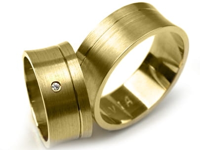 Obrączki ślubne z żółtego złota wklęsłe z cyrkonią 8mm Premium P-SALVIA