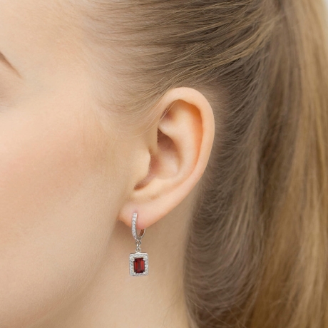 Przejdź do produktu Kolczyki z białego złota 585 z granatem i diamentami 0,34ct The Diamonds