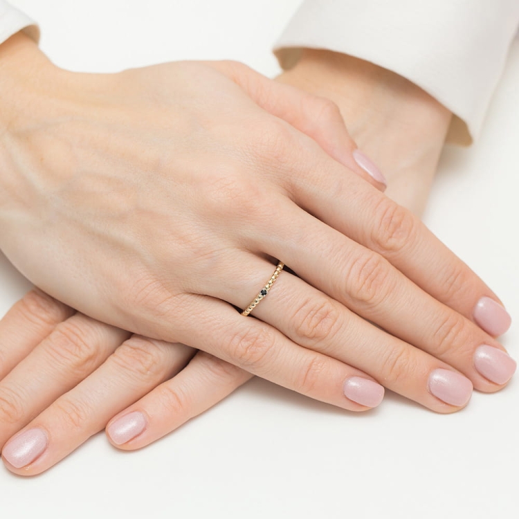 Pierścionek zaręczynowy z żółtego złota z czarnym diamentem 0,02ct Fire Of Love