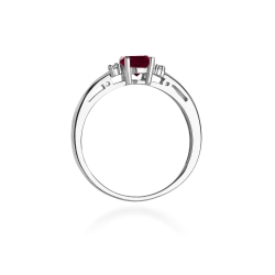 Pierścionek zaręczynowy z białego złota z granatem i diamentami 0,03ct Fire Of Love