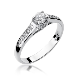 Pierścionek zaręczynowy z białego złota z diamentami 0,33ct Fire Of Love GW-16-b