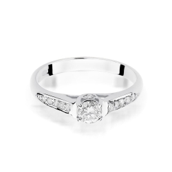 Pierścionek zaręczynowy z białego złota z diamentami 0,33ct Fire Of Love GW-16-b