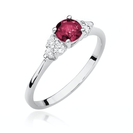 Przejdź do produktu Pierścionek zaręczynowy z białego złota z rubinem i diamentami 0,18ct Fire Of Love