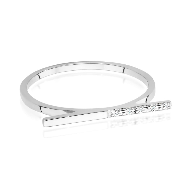 Pierścionek zaręczynowy z białego złota z diamentami 0,025ct Fire Of Love BW-537-b